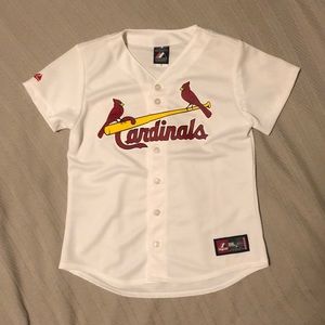 Cardinals’ women’s baseball jersey